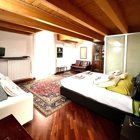 Casa Vacanza Saint Patrick Barletta Rum bild