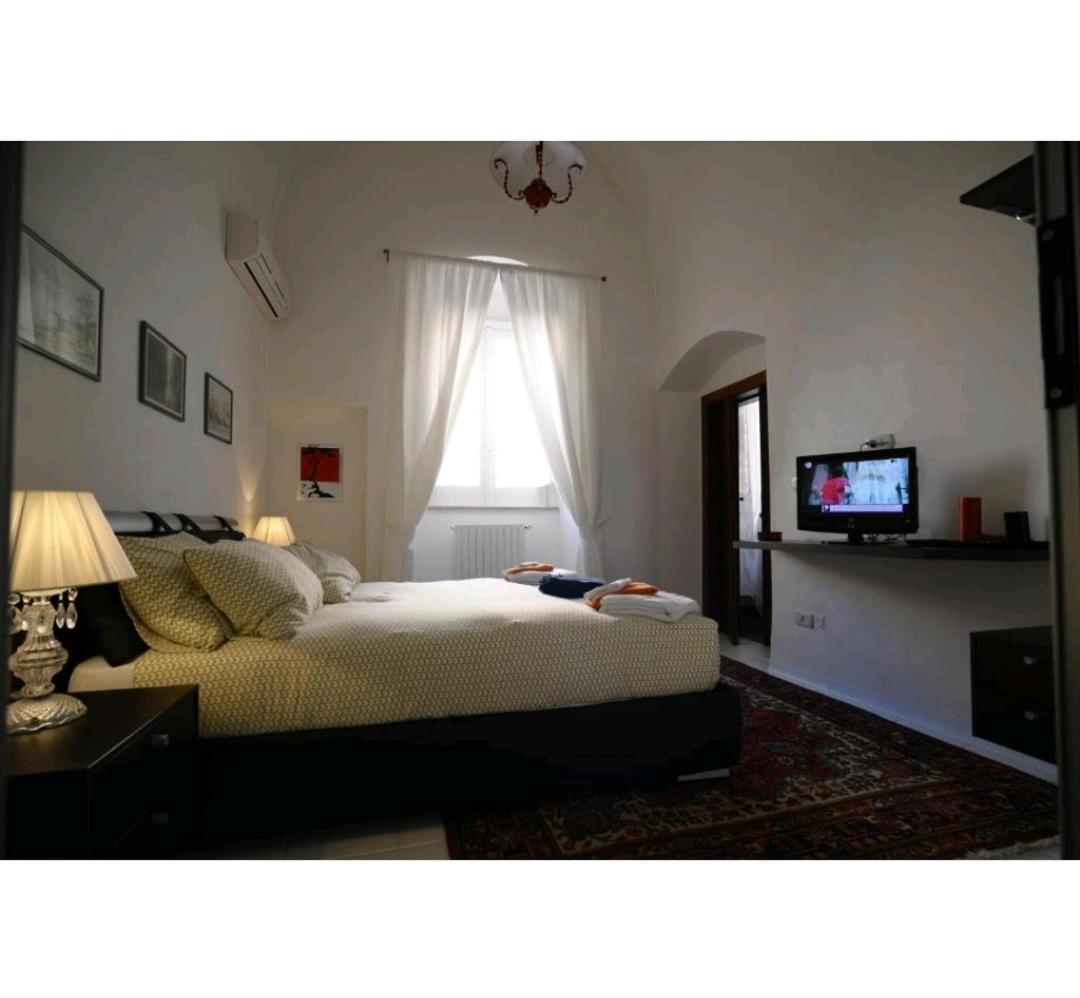 Casa Vacanza Saint Patrick Barletta Exteriör bild